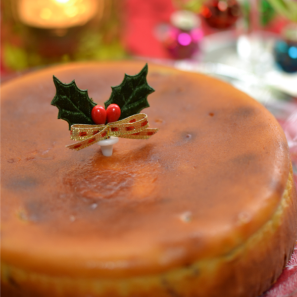 ホワイトチョコたっぷり。クリスマス限定のミルキーなベイクドチーズケーキ